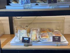 -韩国利尔面包(桂林路店)