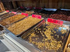 自助取餐区-昆虫窝子·特色云南菜(拓东路总店)