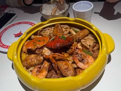 -多嘴肉蟹煲(万达店)