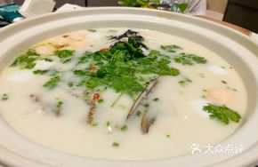Signature Fish Head and Fish Ball Soup (Small)