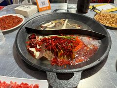 -肖婷姐大铁锅重庆火锅(南湖店)