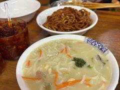-西工饭庄快餐厅(西工小街店)