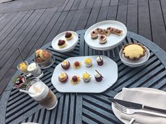 -瑰丽酒店·海吧·天际下午茶·现场DJ·天台酒吧