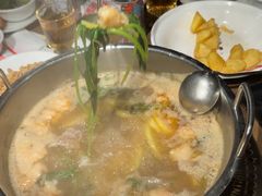 -七欣天香辣蟹火锅(上海银亿滨江店)