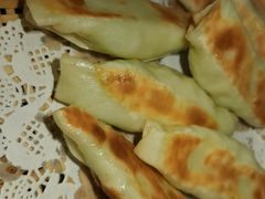 素锅贴-峨嵋小镇·川菜(勒泰中心店)