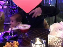 -OZONE 顶楼酒吧(香港丽思卡尔顿酒店)