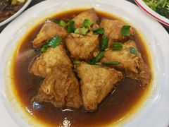手工三角包-浔味·山屿湖·正宗淳牌全鱼宴老字号