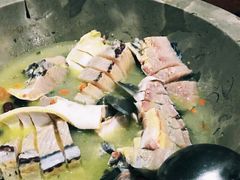 -姚记抚仙湖石锅鱼庄