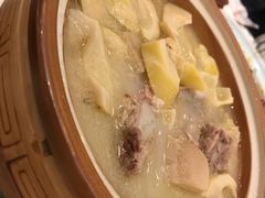 -顺风海鲜港(长寿路店)