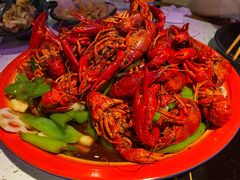 -沪小胖小龙虾(淮海中路旗舰店)