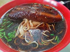 -小龙大肉面馆