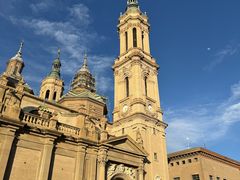 -皮拉尔圣母圣殿主教座堂