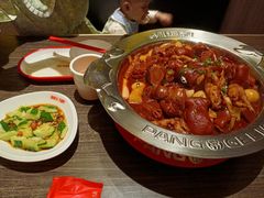 -胖哥俩肉蟹煲(南宁江南万达店)