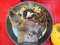 -BHC炸鸡(明洞总店)