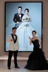 -乐派诗婚纱摄影