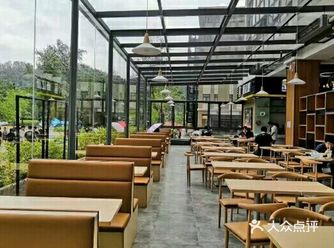 学校食堂，打卡这几家，一定让你开心