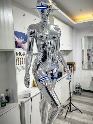 -米娜护肤造型