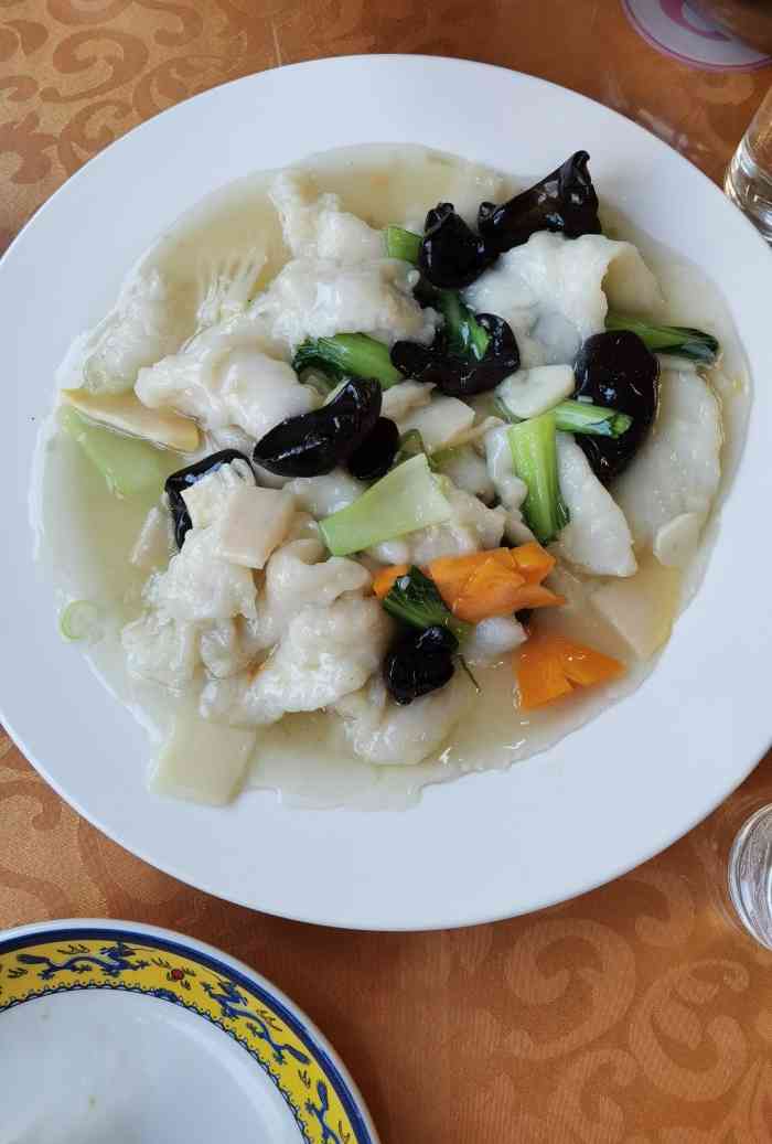 苏扬饭店-"老公同学聚会携带家属,到了沙河口苏扬饭店.