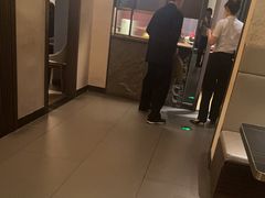-鸽子侯·家宴·平价海鲜(绿地店)