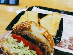 -The Habit Burger Grill 哈比特汉堡(爱琴海店)