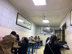 大堂-定家小酥肉·清真(回民街店)