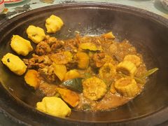 -鱼窝棚柴火铁锅炖(富山屯店)