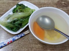 -煲煲香快餐(南京路店)