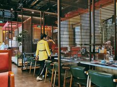 大堂-牛村来人潮汕牛肉火锅(西单店)