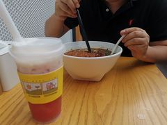 -弄堂咪道-饭香·面香·馄饨香(汇锦广场店)