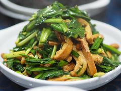 韭菜炒熏干-国生茶庄·地道农家菜团建活动