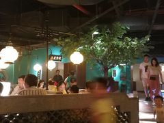 -佬麻雀·新湘菜(珠海金发购物中心店)