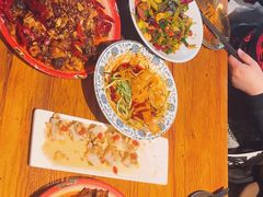 -柴窝堡22号辣子鸡·传承新疆菜