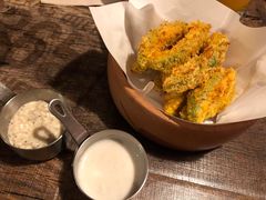 -HIGH FIVE哈福手工汉堡(桂林路店)