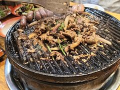 -石记老北京炙子烤肉(松园店)