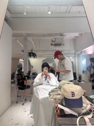 -SALON DE VANHADA