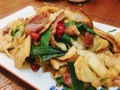 腊肉炒豆丝-丽华园(汉阳龙阳店)