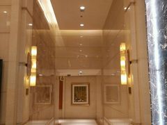 -上海红塔豪华精选酒店