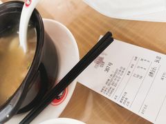 -闫家驴肉老店(华电一校店)