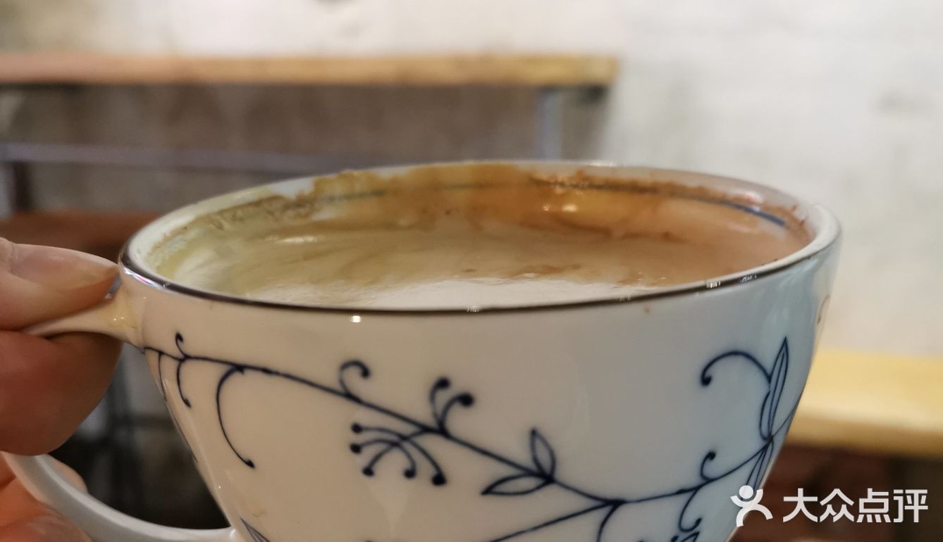 旧小区中的咖啡店
