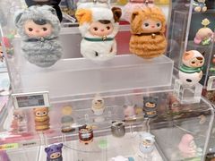 -泡泡玛特POPMART(黄岛新城吾悦店)