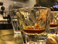 黑芝麻牛轧糖拿铁-KYO COFFEE(胶州路店)
