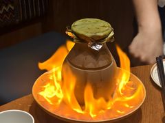 灶膛罐罐牛腩-吃饭皇帝大土家民族菜(荟聚店)