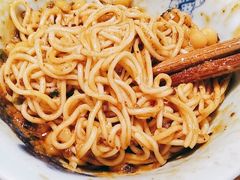 -兵哥豌豆面(雅颂居店)