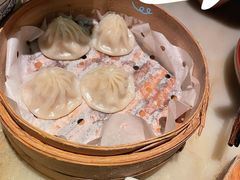 鸡汁杭州小笼包-虫二酒肆(美罗城店)