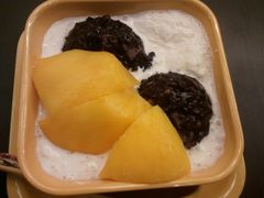 芒果白雪黑糯米甜甜-满记甜品(王府井北京市百货大楼店)