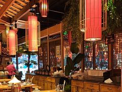 -野山舂·贵州现舂酸汤牛肉(鸿通城店)