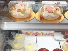 -花花卷卷·鲜食蛋糕(静安久光百货店)