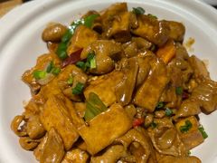 臭干子烧肥肠-醉湘厨艺(才华街店)