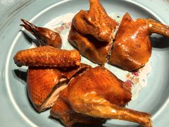 腐乳鸽子-陶陶居酒家(新天地店)