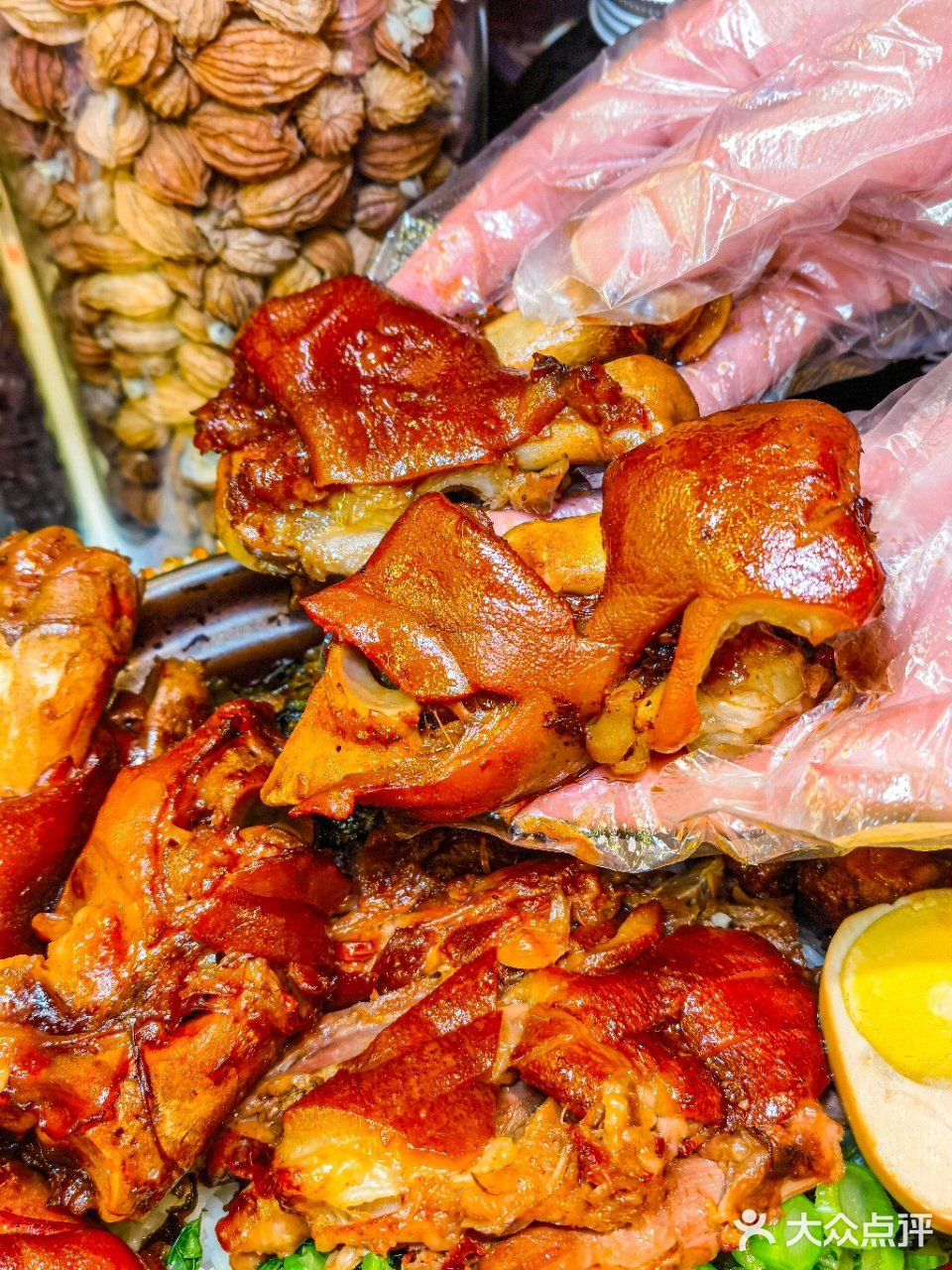 来通州万达打卡京味酱猪蹄啦！